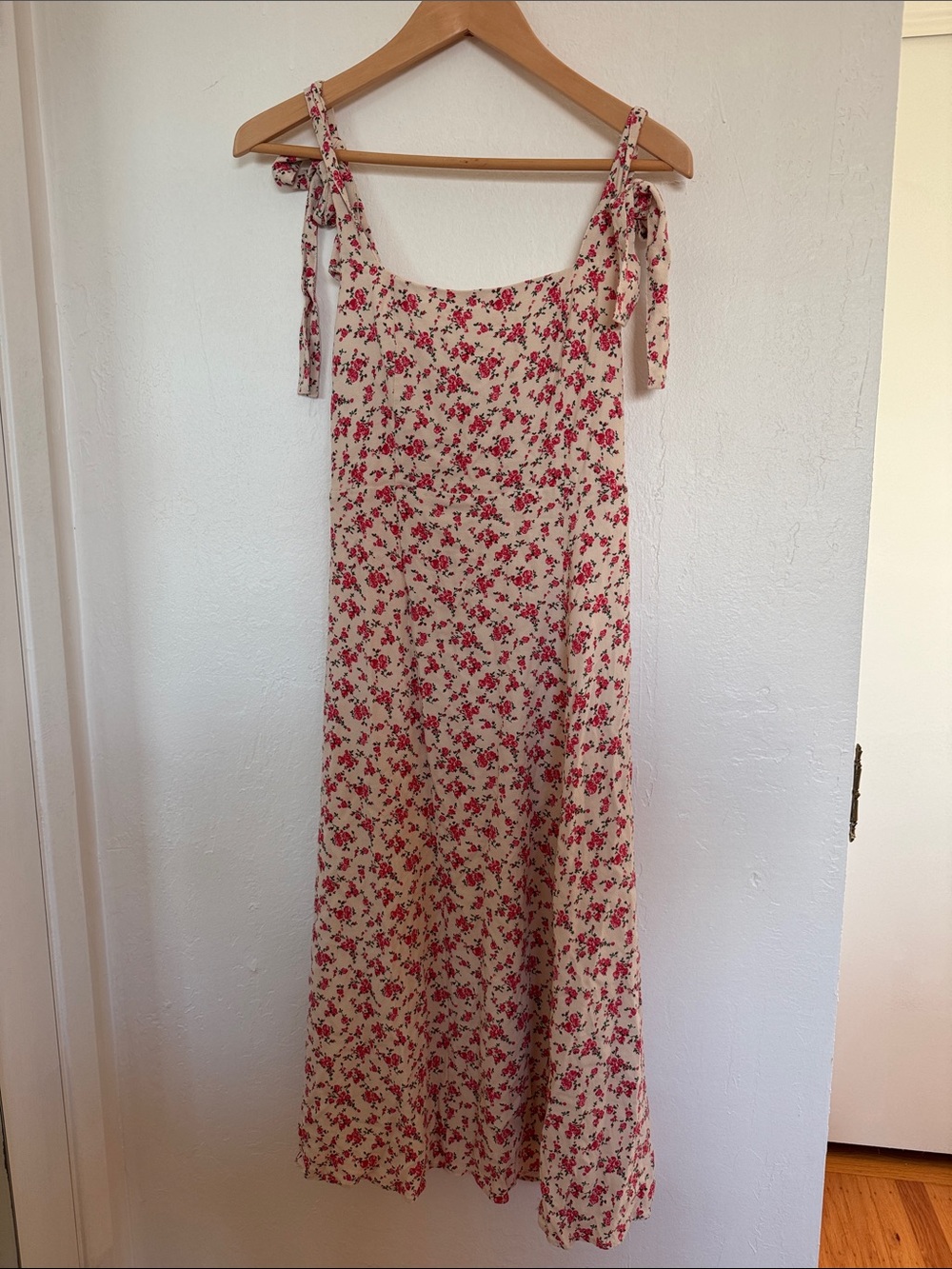 Sezane Dorotha Rosa Print Dress with Adjustable Tie Straps size 34